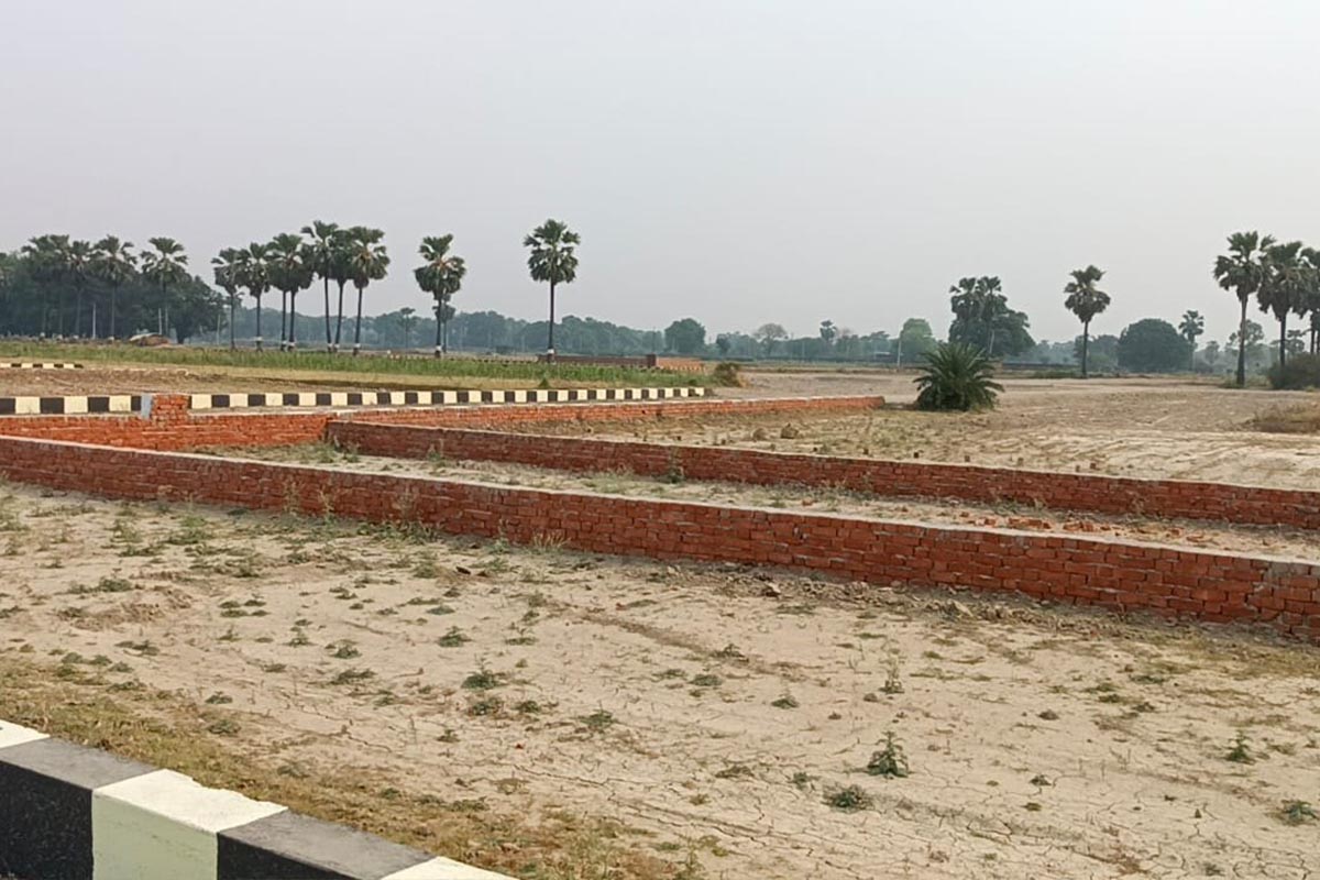 Institutional Plots Temporary / Complete